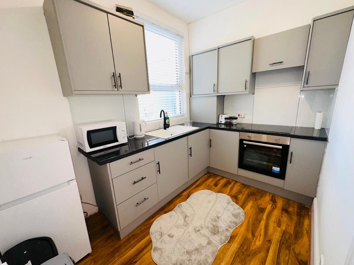 Newley Refurbished One Bedroom Flat Hastings Dış mekan fotoğraf